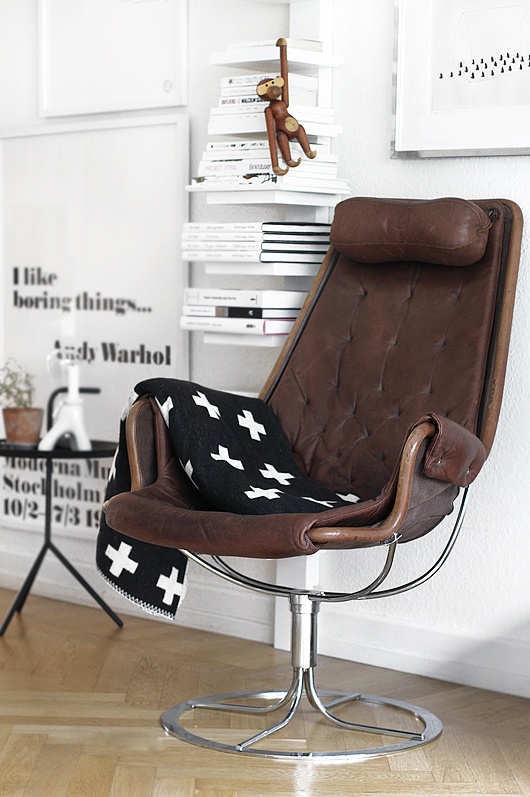 brown chair