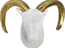 cat-goldie-the-wall-hanging-ram