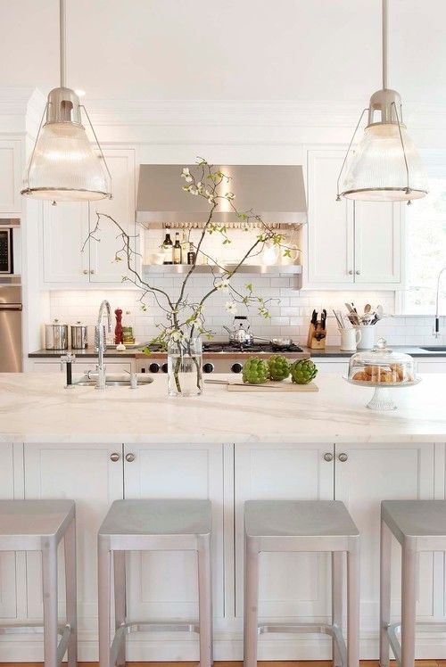 White Kitchen 1